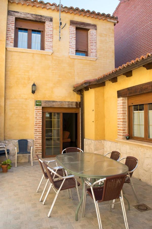 Vivienda Turistica El Caneco 토르데실라 외부 사진